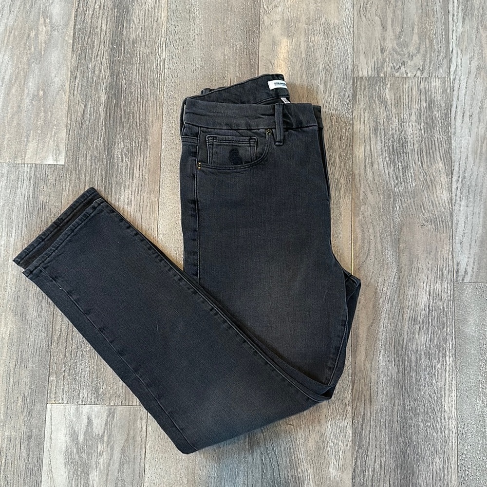 Good American Good Classic Jeans